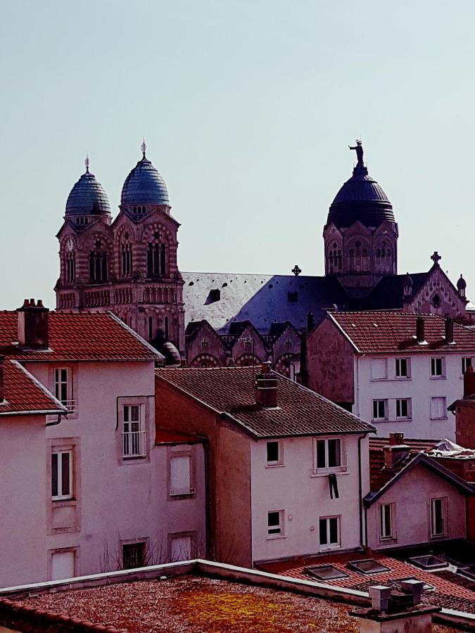 B&B Un Lit Sous Les Etoiles Nancy Kültér fotó